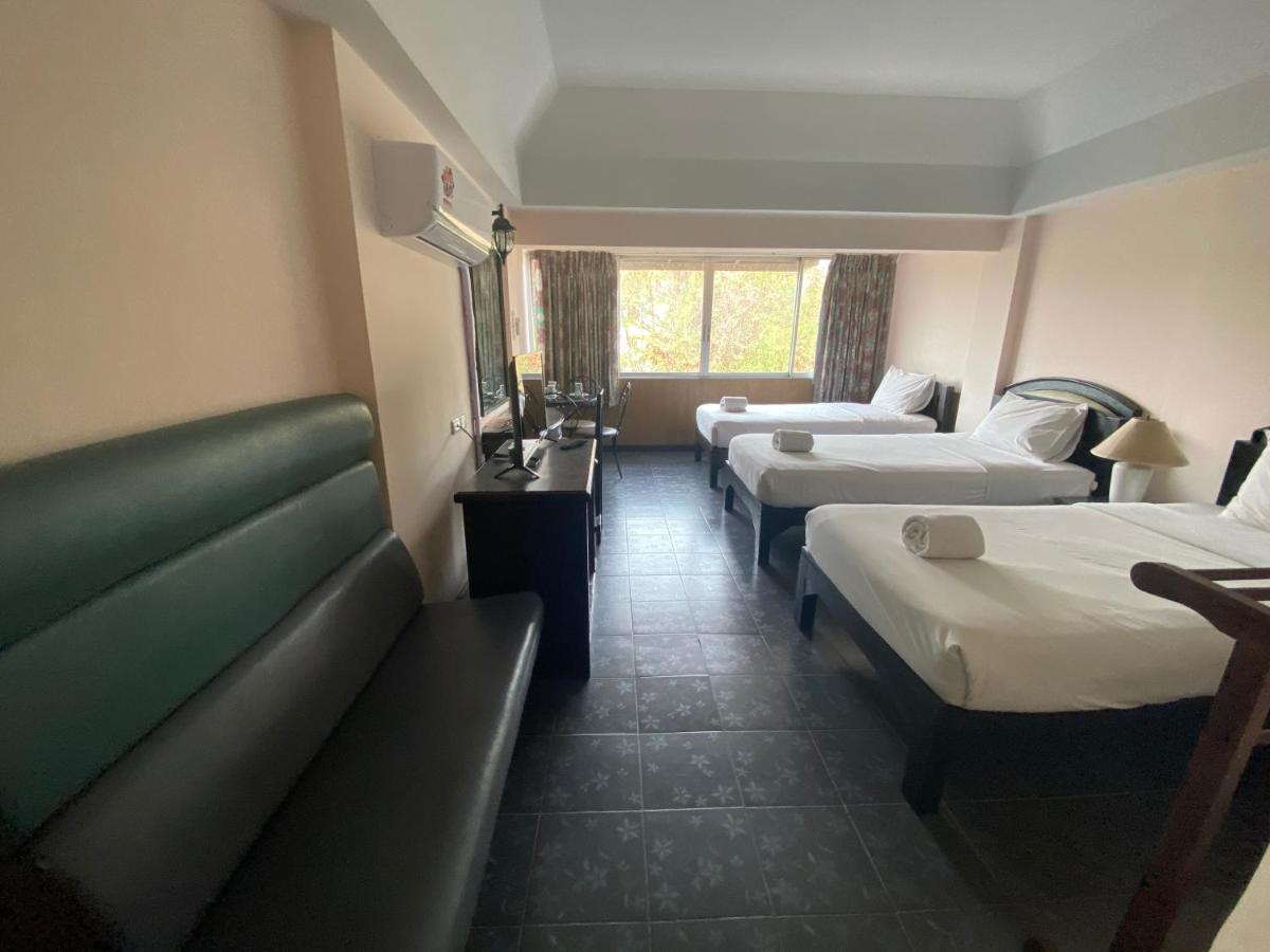 לאמפאנג Oyo 903 Madame Kim Hostel מראה חיצוני תמונה