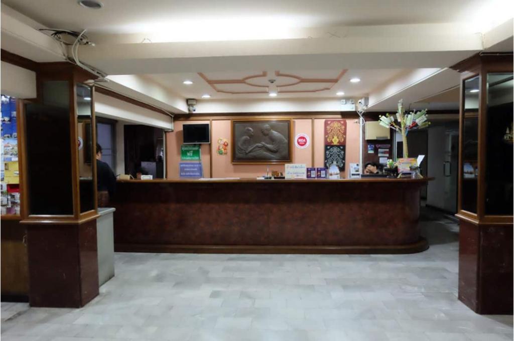 לאמפאנג Oyo 903 Madame Kim Hostel מראה חיצוני תמונה
